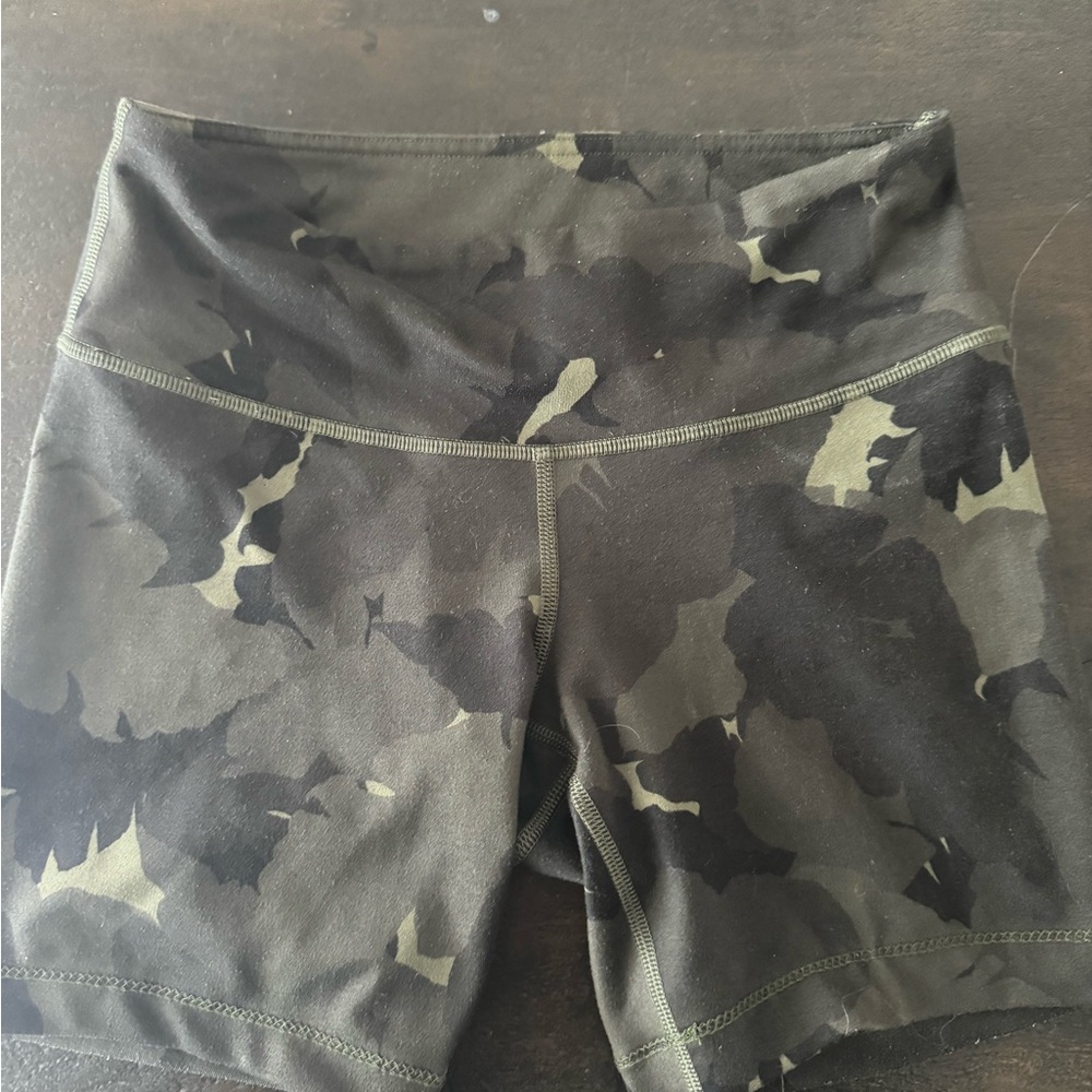 lululemon shorts